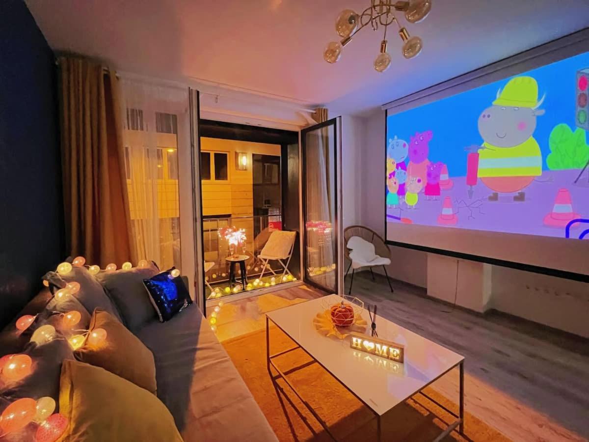A101 - Liberty Bridge Projection Home With Free Parking Budapest Exteriör bild